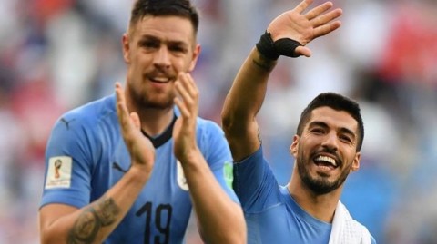 卡瓦尼梅开二度送C罗回家，乌拉圭2-1葡萄牙晋级八强