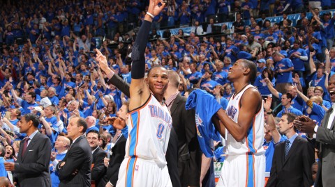 雷霆三少的青春风暴：2011年西部决赛的难忘瞬间