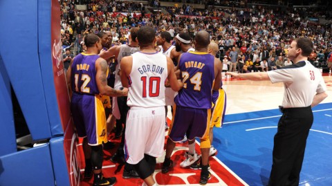 回顾洛城德比火爆冲突：格里芬无辜遭驱逐