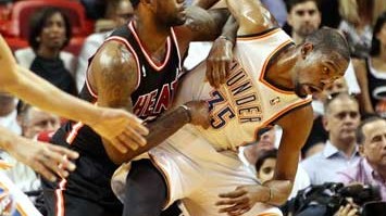 雷霆大逆转18分客场灭热火，杜兰特33+7詹姆斯34分