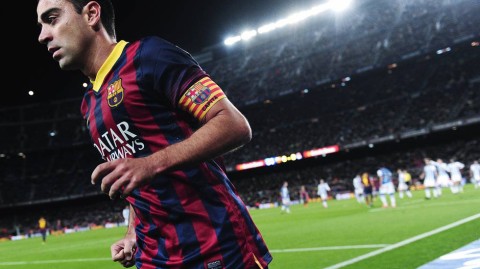 哈维·埃尔南德斯：西班牙足球的“最强大脑”，从传奇球员到争议少帅